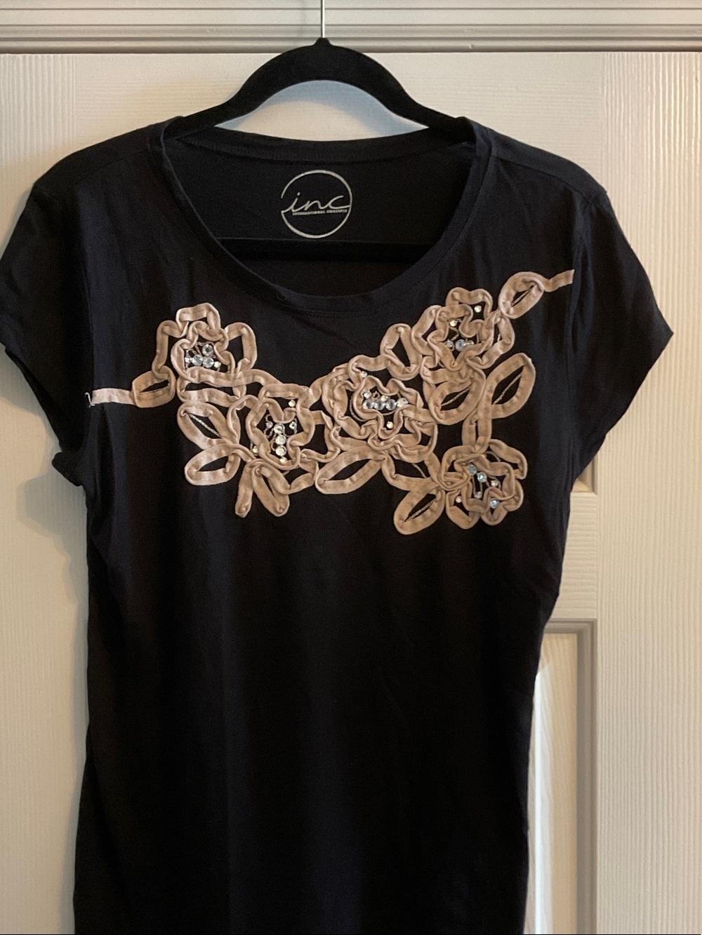 INC International Concepts Black Tee with Embellished Beige Floral Applique, M